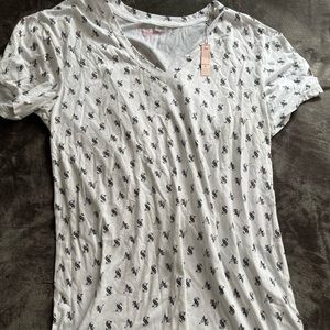 VS night gown, size M